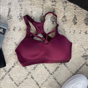 VSX Victoria's Secret Strappy Racerback Sports Bra Violet Shimmer Berry 32C
